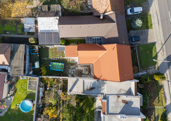 Na predaj 4-izbový rodinný dom v obci Zeleneč