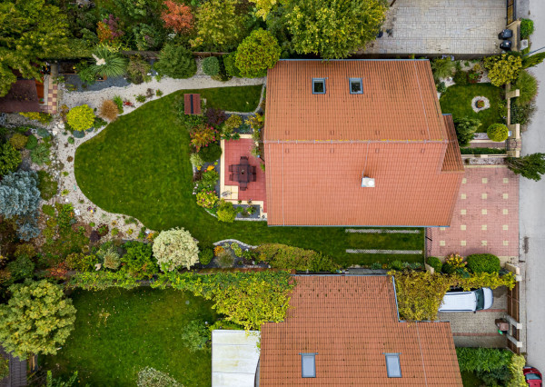 Na predaj rozprávkový dom s krásnou záhradou v Hviezdoslavove