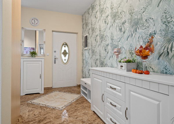 Na predaj rozprávkový dom s krásnou záhradou v Hviezdoslavove