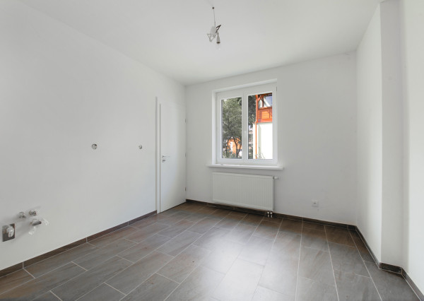 Na predaj rodinný dom s garážou vo Vrútkach