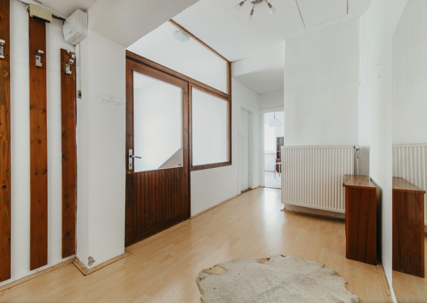 Na predaj rodinný dom s garážou vo Vrútkach