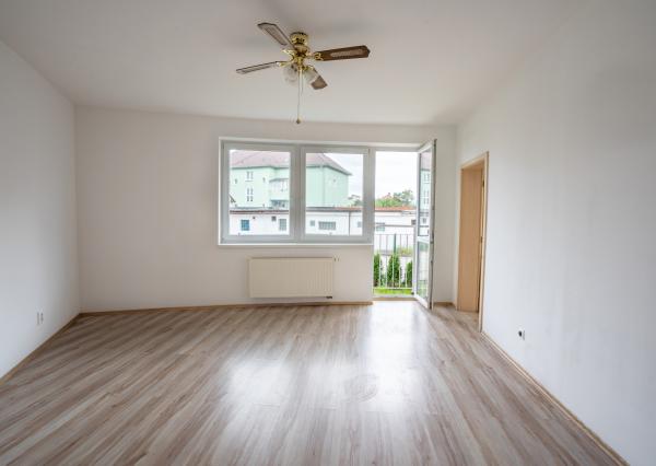 Na predaj 2-izbový byt v Nemšovej