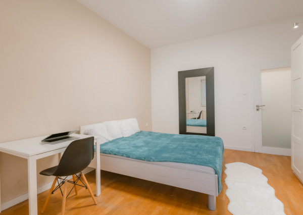 Na predaj čiastočne zariadený 2 izbový byt v Žiline