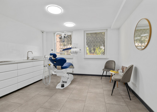 TOP CENA - Na predaj zubná klinika pri Zimnom štadióne v Bratislave