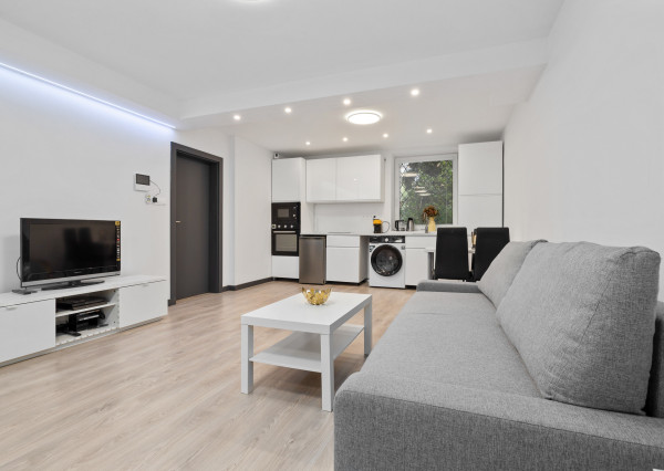 TOP CENA - Na predaj zubná klinika pri Zimnom štadióne v Bratislave