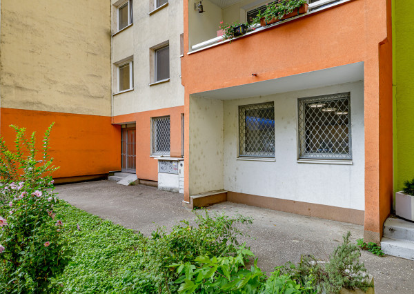 TOP CENA - Na predaj zubná klinika pri Zimnom štadióne v Bratislave