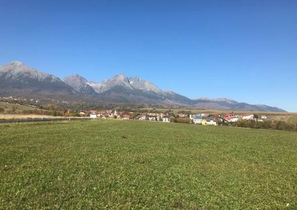 Na predaj pozemok v jedinečnej lokalite Vysokých Tatier- Nová Lesná , 70 000 m2