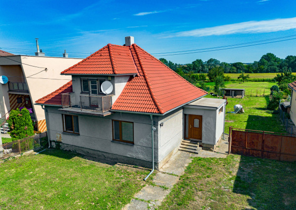 Na predaj zrekonštruovaný rodinný dom v Pate