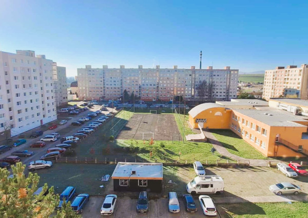 Na prenájom 3-izbový byt v Bánovciach nad Bebravou