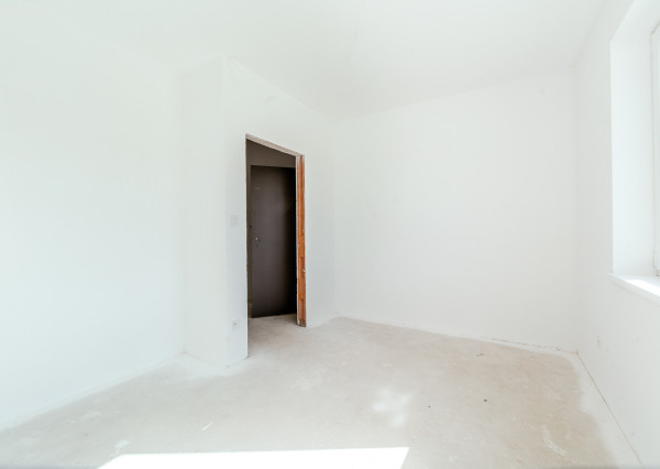 Na predaj skolaudovaný výnimočný 4-izbový byt s vlastnou záhradou vo Veľkom Orvišti