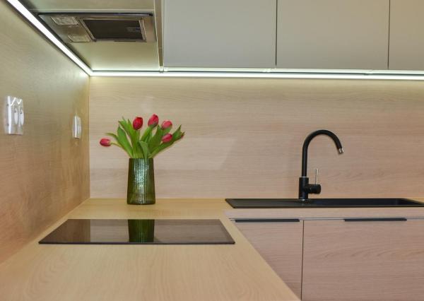 REZERVOVANÉ: Na predaj zariadený 2-izbový byt Na Pažiti v Trenčíne