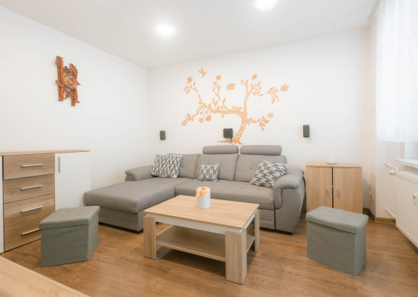 Na prenájom 2-izbový byt v Kusyckom Novom Meste