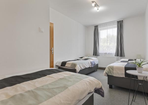 Na predaj štýlový penzión s priamym prístupom k vode v obci Blahová