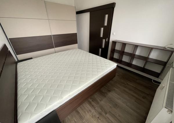 Na prenájom 2 izb. byt Bánovce n/B s loggiou