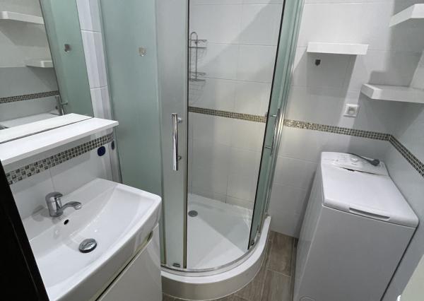 Na prenájom 2 izb. byt Bánovce n/B s loggiou