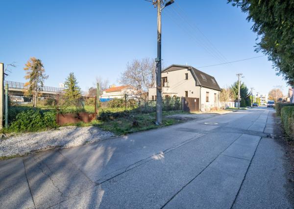 Na predaj stavebný pozemok v Ružinove