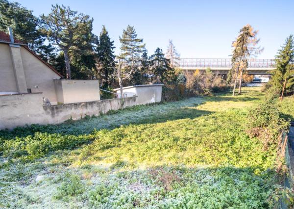 Na predaj stavebný pozemok v Ružinove