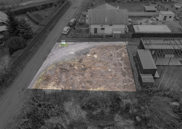 Na predaj stavebný pozemok v obci Sekule - Štrkovňa Lúčky