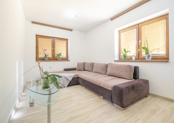 Na predaj novostavba 3-izbového rodinného domu v obci Janovík s vlastnou garážou