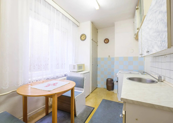 Na predaj dobre dispozične riešený 4-izbový byt s loggiou v meste Humenné