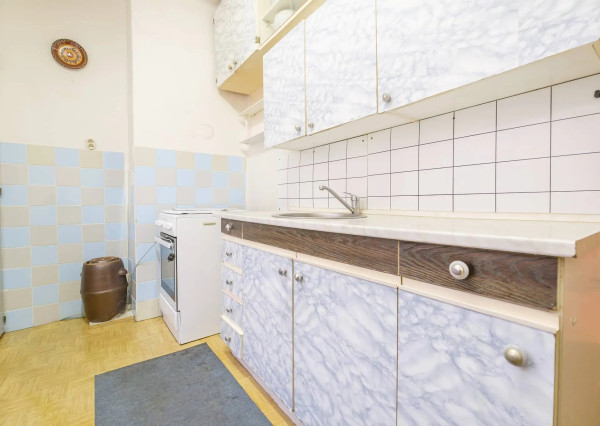 Na predaj dobre dispozične riešený 4-izbový byt s loggiou v meste Humenné