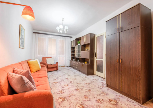 Na predaj dobre dispozične riešený 4-izbový byt s loggiou v meste Humenné