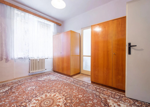 Na predaj dobre dispozične riešený 4-izbový byt s loggiou v meste Humenné