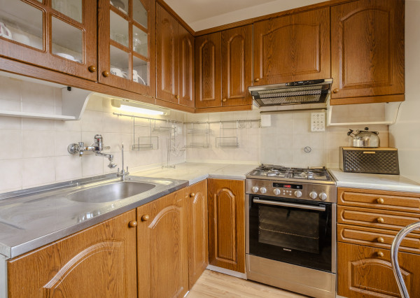 Na predaj slnečný 4-izbový byt na Námestí Kráľovnej pokoja v Prešove