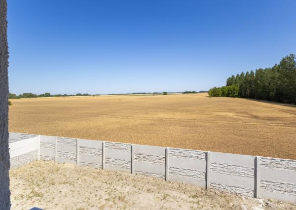 Predaj 4-izbová bytová jednotka v dvojdome v Lehniciach