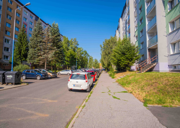 Na predaj 3-izbový byt s potenciálom v tichej lokalite Popradu