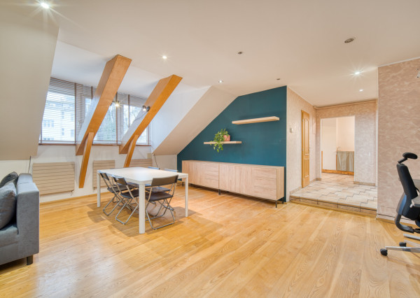 Na predaj netradičný loftový mezonet v srdci Starého Mesta