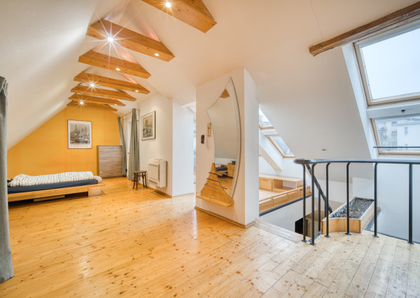 Na predaj netradičný loftový mezonet v srdci Starého Mesta