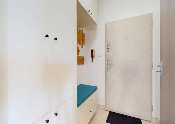 Skvelý a atraktívny 2 izbový byt, Štefana Králika, Devínska Nová Ves *** BÝVAJTE V BEZPROSTREDNEJ BLÍZKOSTI LESA ***