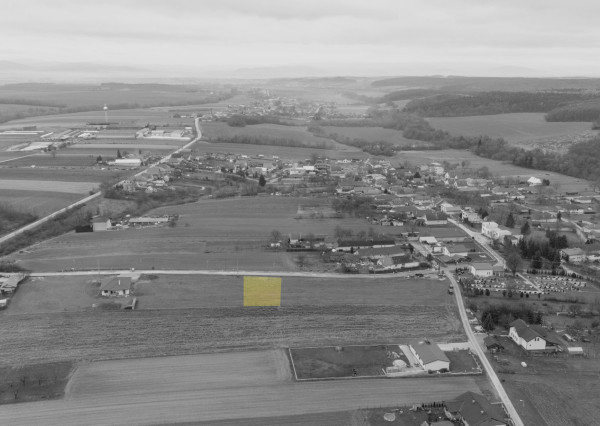 Na predaj pozemok v lokalite Pochabany