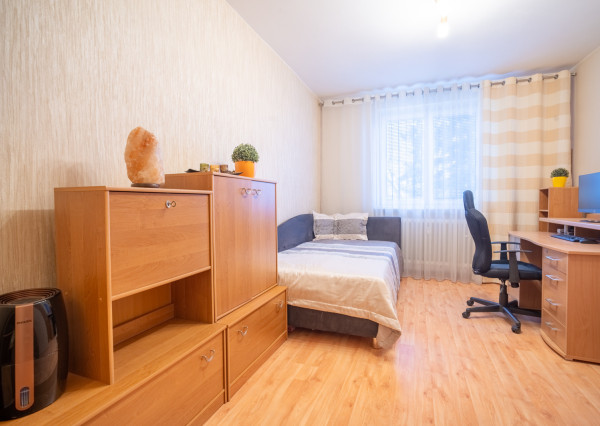 Na prenájom 3-izbový byt s garážou v Nitre - Čermáň