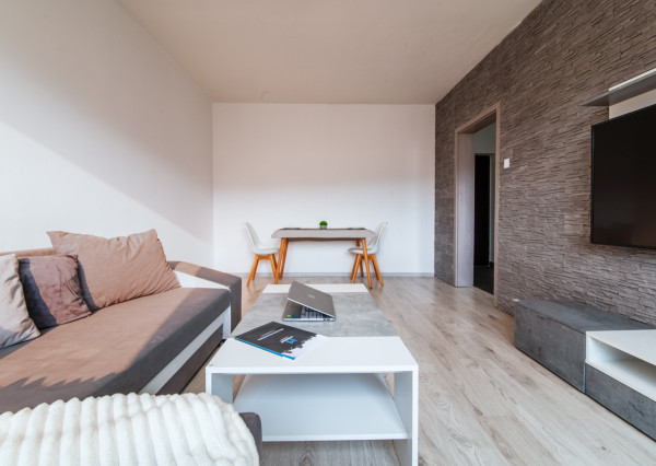 REZERVOVANÉ Na predaj 2-izbový byt s loggiou v Martine