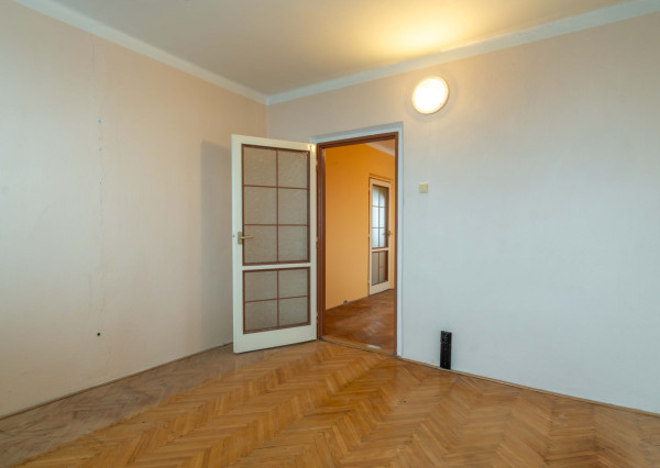 Na predaj 4-izbový byt v Spišskej Novej Vsi