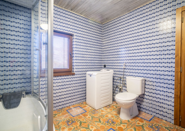 Na predaj kompletne zariadená chata v obci Bardoňovo