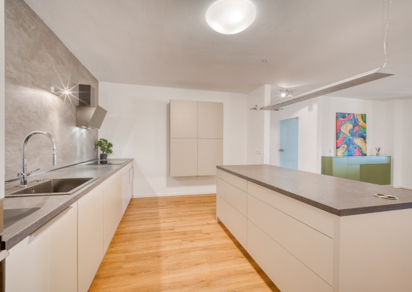 Na predaj 2-izbový byt s veľkolepou terasou na Kolibe