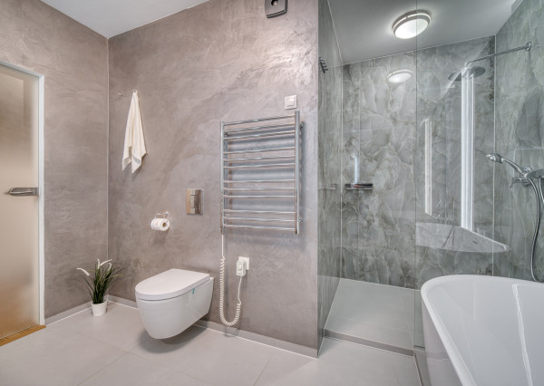 Na predaj 2-izbový byt s veľkolepou terasou na Kolibe