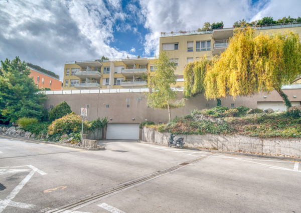 Na predaj 2-izbový byt s veľkolepou terasou na Kolibe