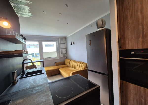 REZERVOVANÉ: Na prenájom útulná garsónka s balkónom v centre Žiliny