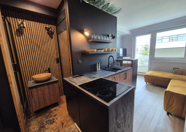 REZERVOVANÉ: Na prenájom útulná garsónka s balkónom v centre Žiliny