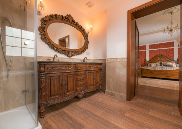 Na predaj nadštandardný rodinný dom s bazénom, Soblahov