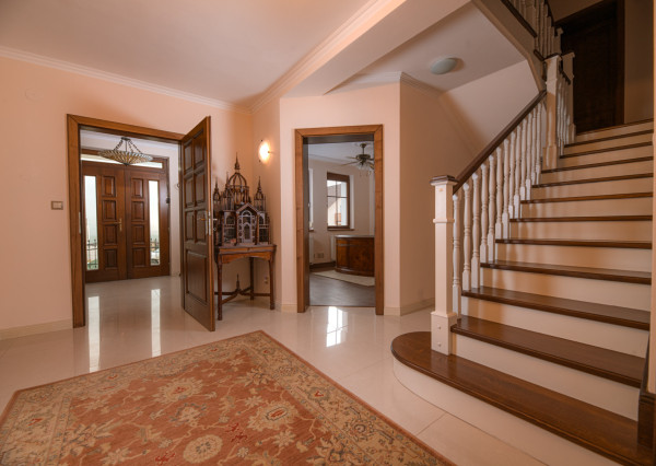 Na predaj nadštandardný rodinný dom s bazénom, Soblahov