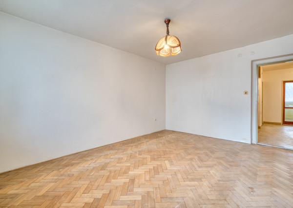 Na predaj 3-izbový byt s loggiou v centre Stupavy