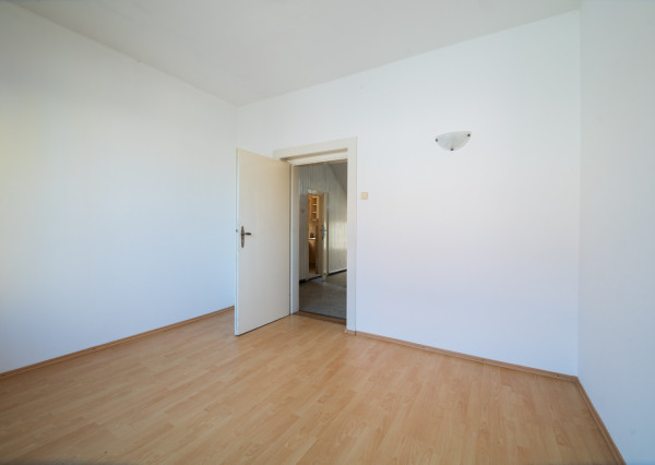 Na predaj rodinný dom s pozemkom a investičným potenciálom v Trenčíne