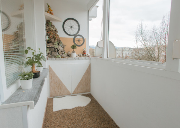 Na predaj 2-izbový byt s loggiou a balkónom v Žiline