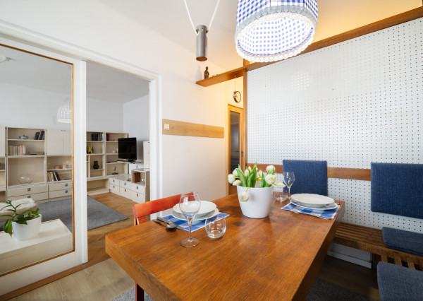 Na predaj štýlový 3-izbový byt v centre Starej Turej