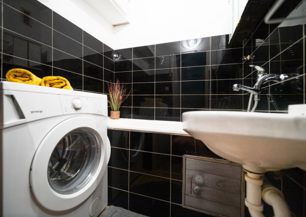 Na predaj štýlový 3-izbový byt v centre Starej Turej